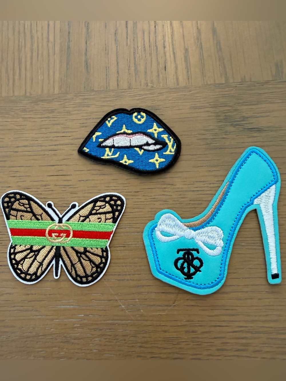 Iron on patches (3)